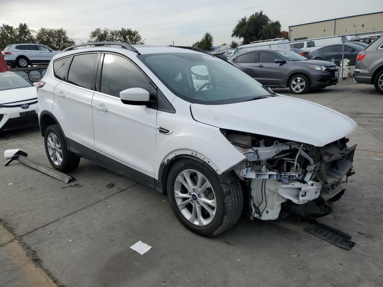2017 Ford Escape VIN 1FMCU0G90HUD96520 Copart auction photo, front end damage thumbnail 4