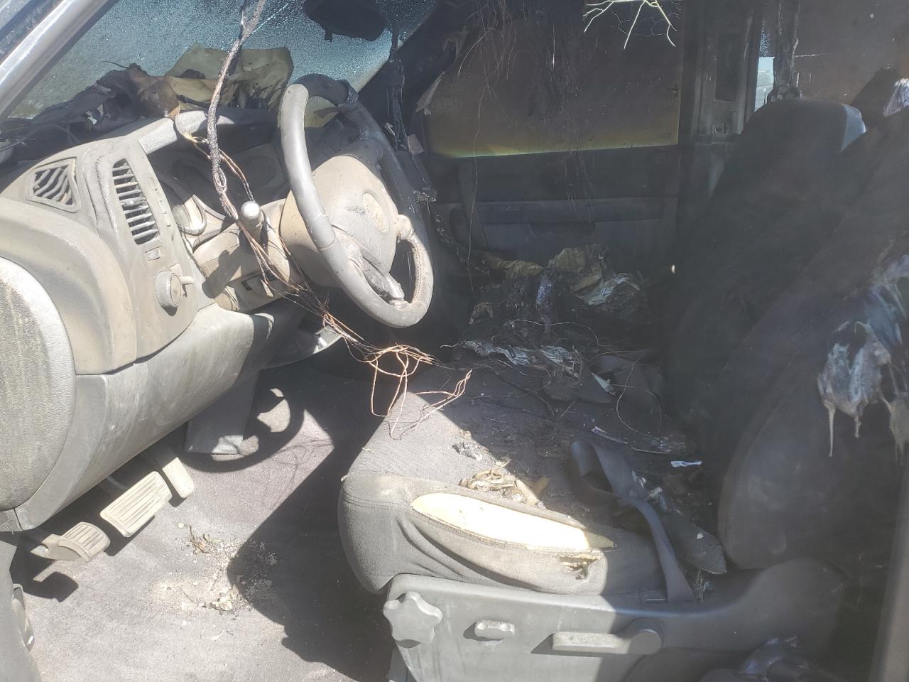 2010 Chevrolet Silverado VIN 1GCSKSE37AZ196808 Copart auction photo, burn - interior damage thumbnail 7
