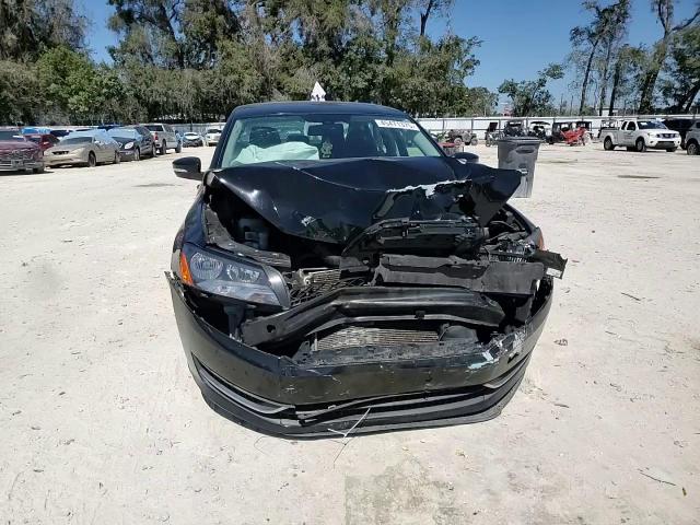 2015 Volkswagen Passat VIN 1VWAT7A35FC037112 Copart auction photo, front end / minor dent/scratches damage thumbnail 11