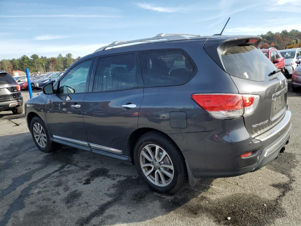 2014 Nissan Pathfinder VIN 5N1AR2MM2EC694842 Copart auction photo, front end / side damage thumbnail 2