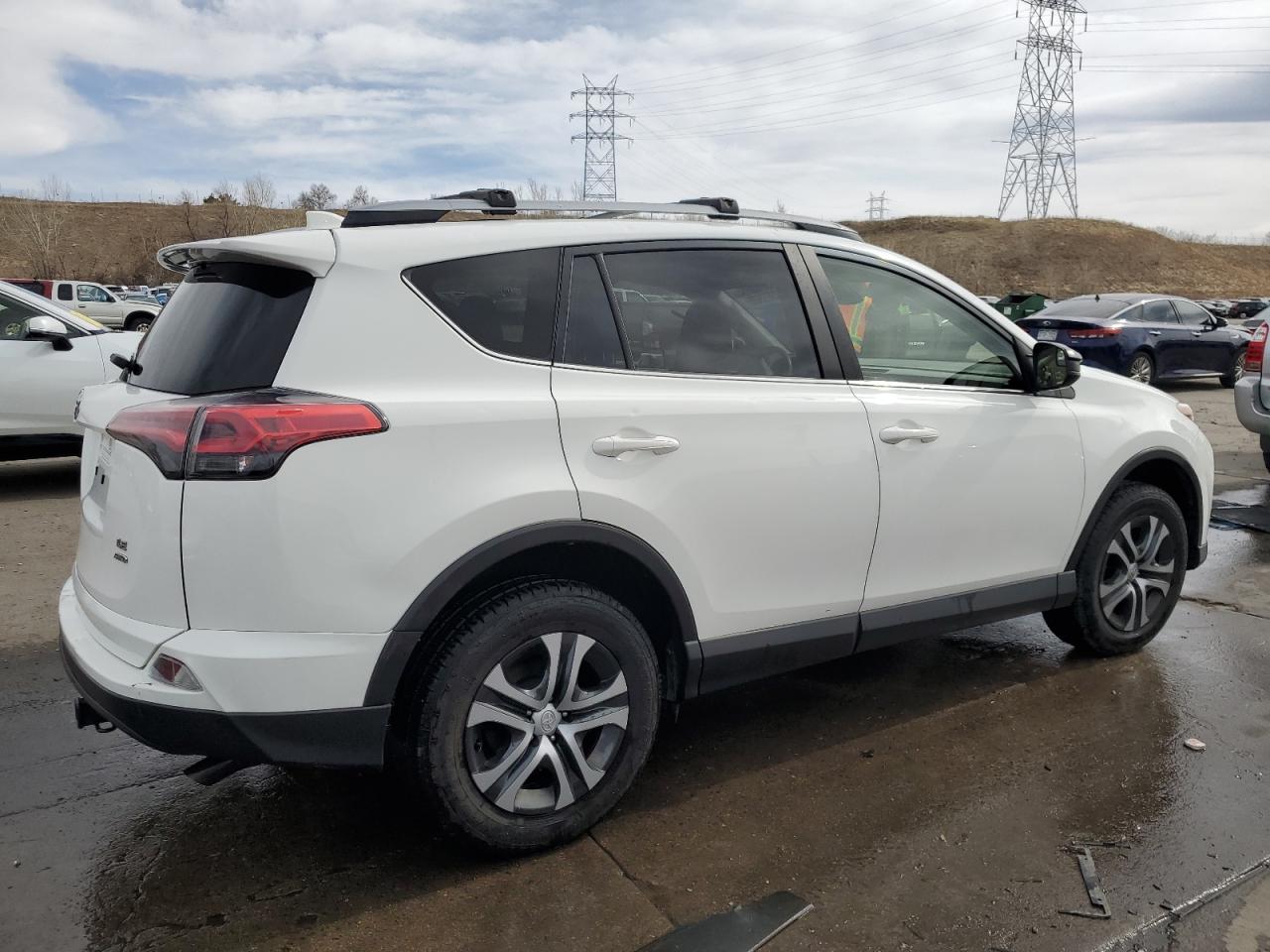 2017 Toyota RAV 4 VIN JTMBFREV5HJ132208 Copart auction photo, hail damage thumbnail 3