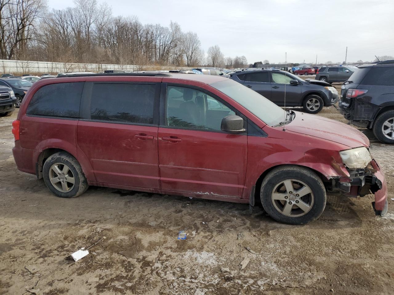2011 Dodge Caravan VIN 2D4RN4DG6BR653404 Copart auction photo, front end / minor dent/scratches damage thumbnail 4