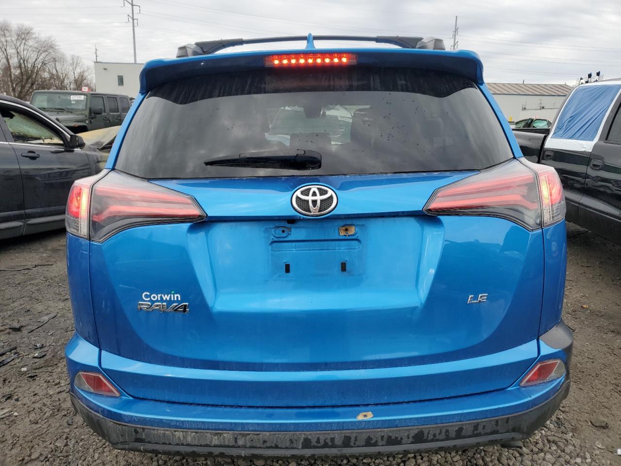 2017 Toyota RAV 4 VIN JTMZFREV8HJ120620 Copart auction photo, front end damage thumbnail 6