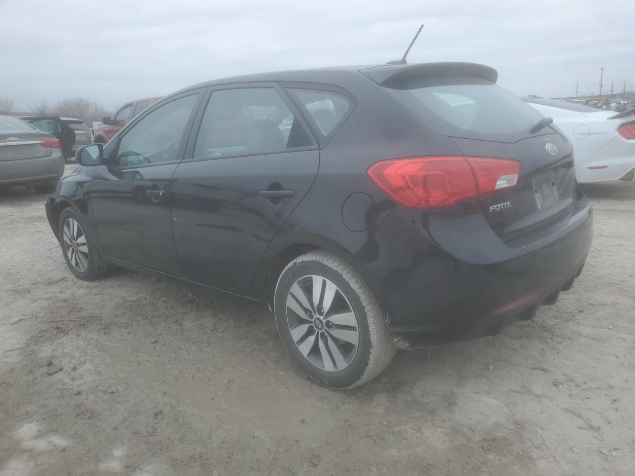 2013 KIA Forte VIN KNAFU5A27D5658268 Copart auction photo, front end damage thumbnail 2