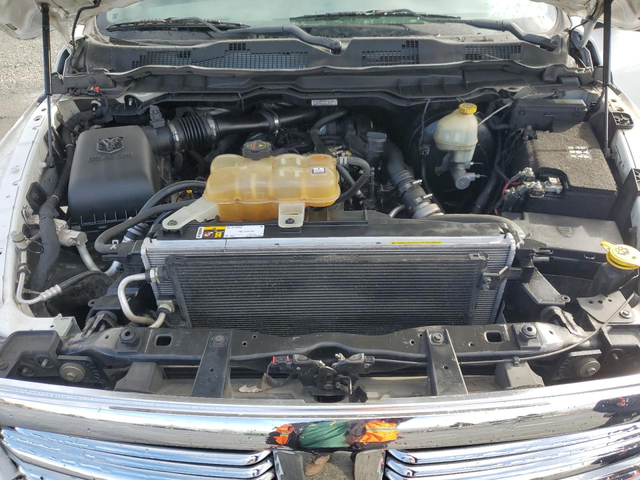 2016 RAM 1500 VIN 1C6RR7LM6GS304296 Copart auction photo, front end / side damage thumbnail 11