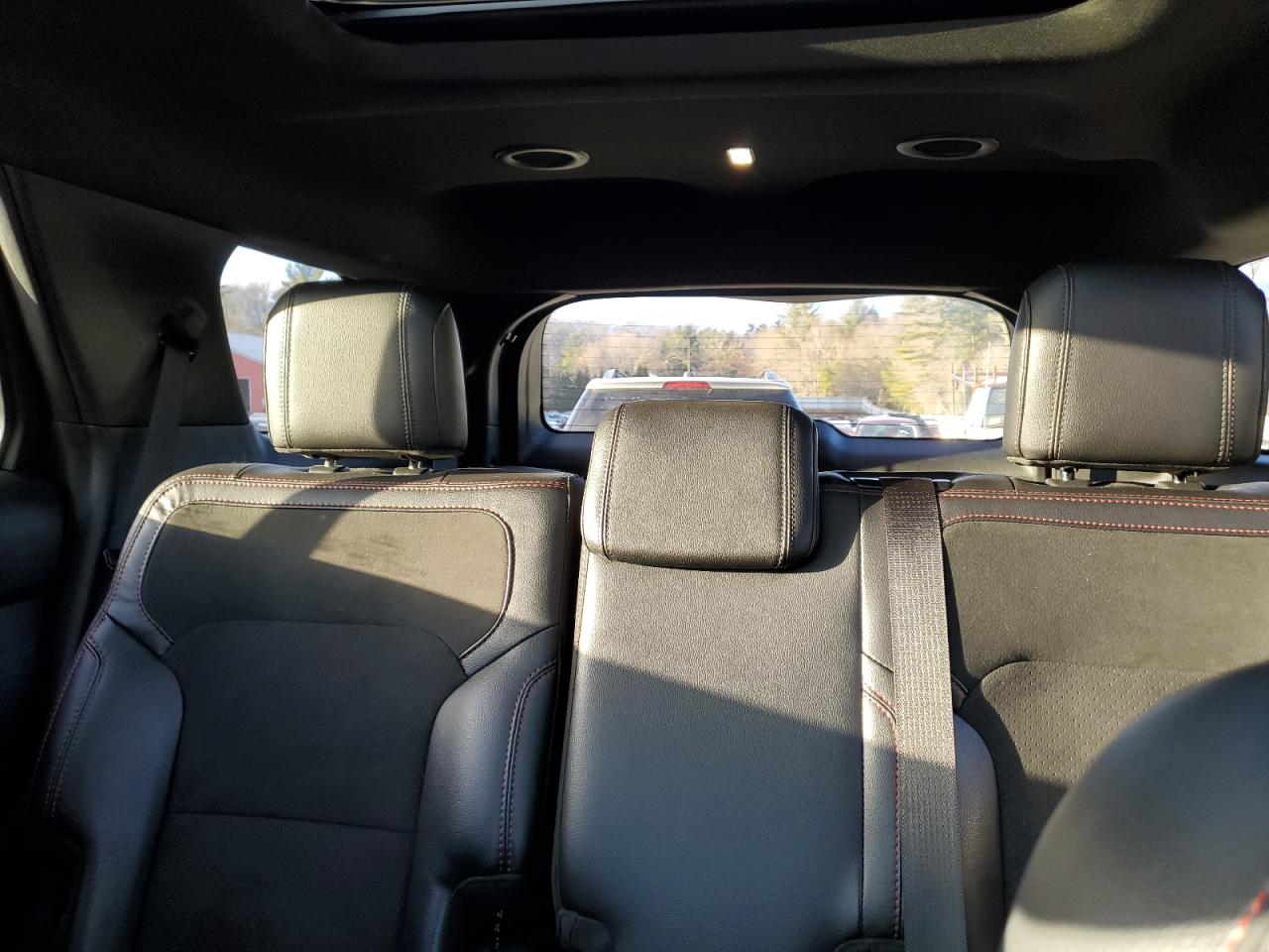 2019 Ford Explorer VIN 1FM5K8D84KGA34625 Copart auction photo, front end / side damage thumbnail 10