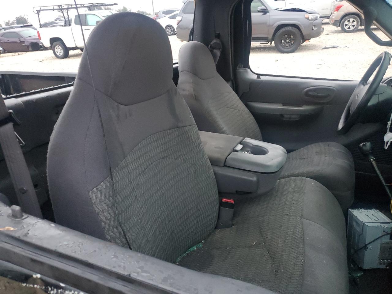 2000 Ford F-150 VIN 1FTZF1723YKA81840 Copart auction photo, all over damage thumbnail 10