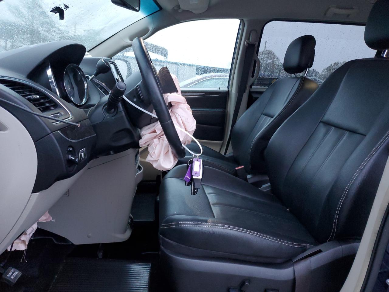 2016 Chrysler Town & Country VIN 2C4RC1BG8GR228987 Copart auction photo, all over damage thumbnail 7