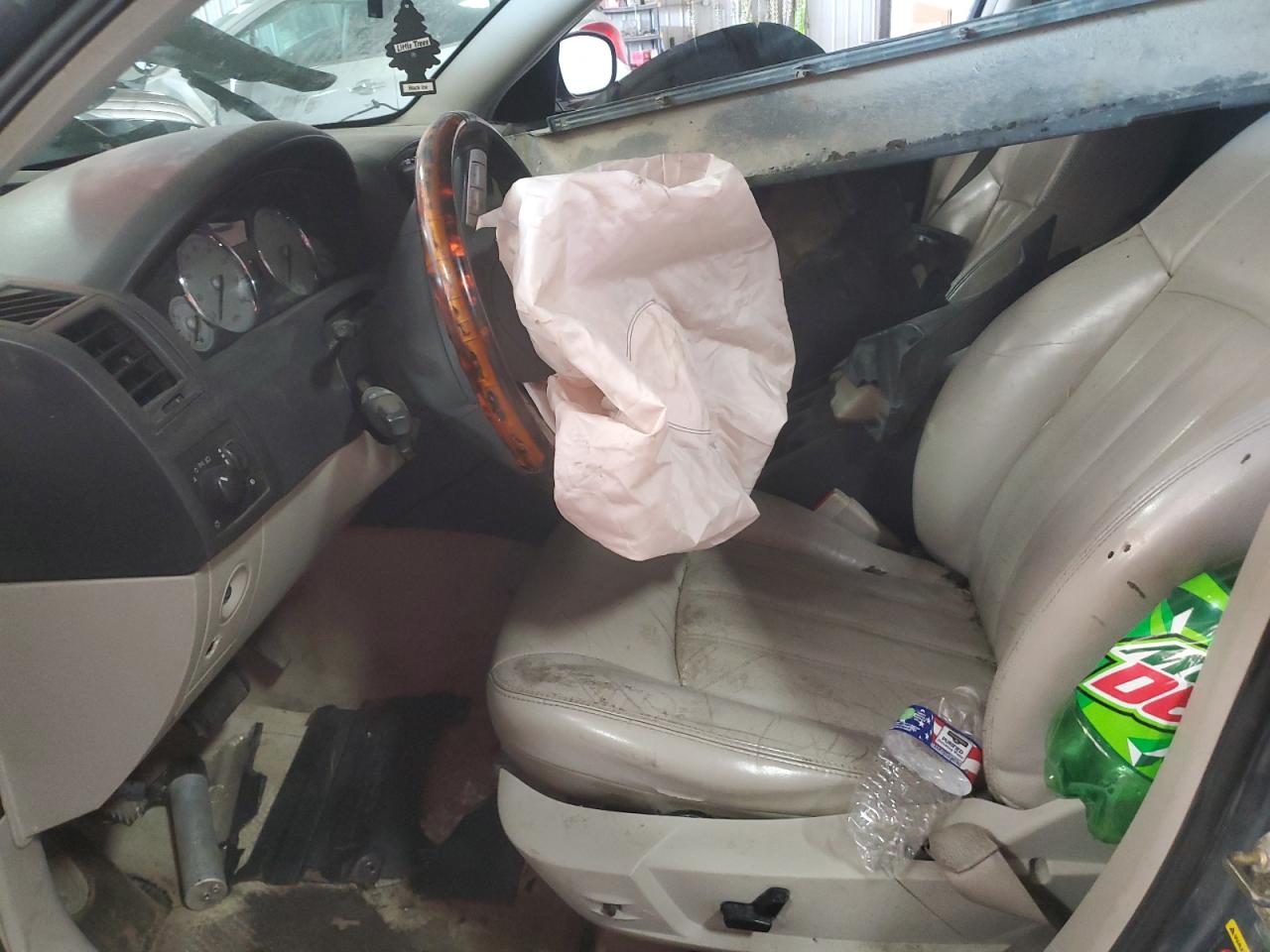 2005 Chrysler 300 VIN 2C3AA63H25H104888 Copart auction photo, front end / rear end damage thumbnail 7