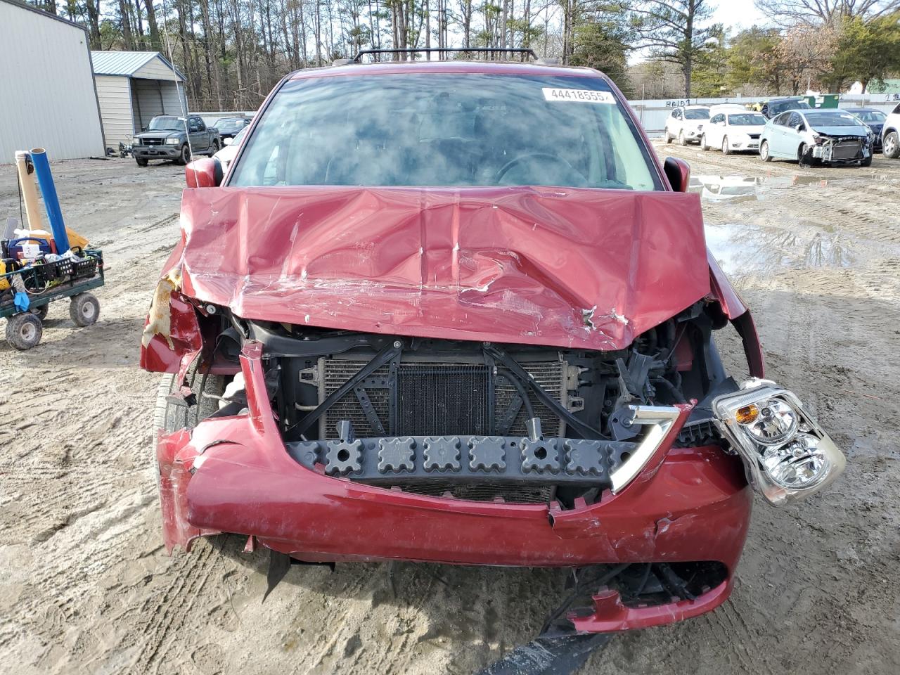 2015 Chrysler Town & Country VIN 2C4RC1BG0FR743206 Copart auction photo, front end damage thumbnail 5