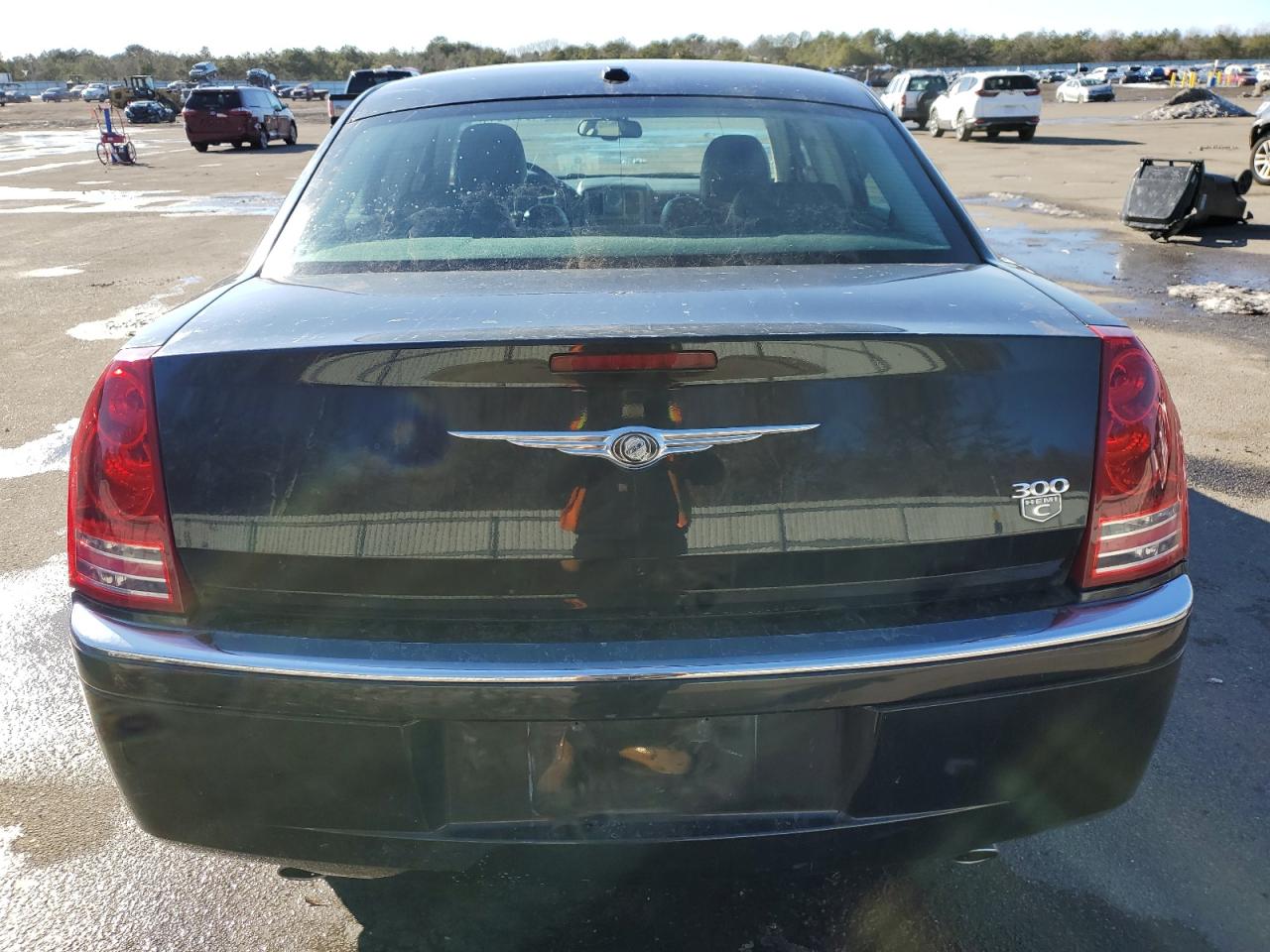 2009 Chrysler 300 VIN 2C3KA63TX9H629406 Copart auction photo, front end / minor dent/scratches damage thumbnail 6