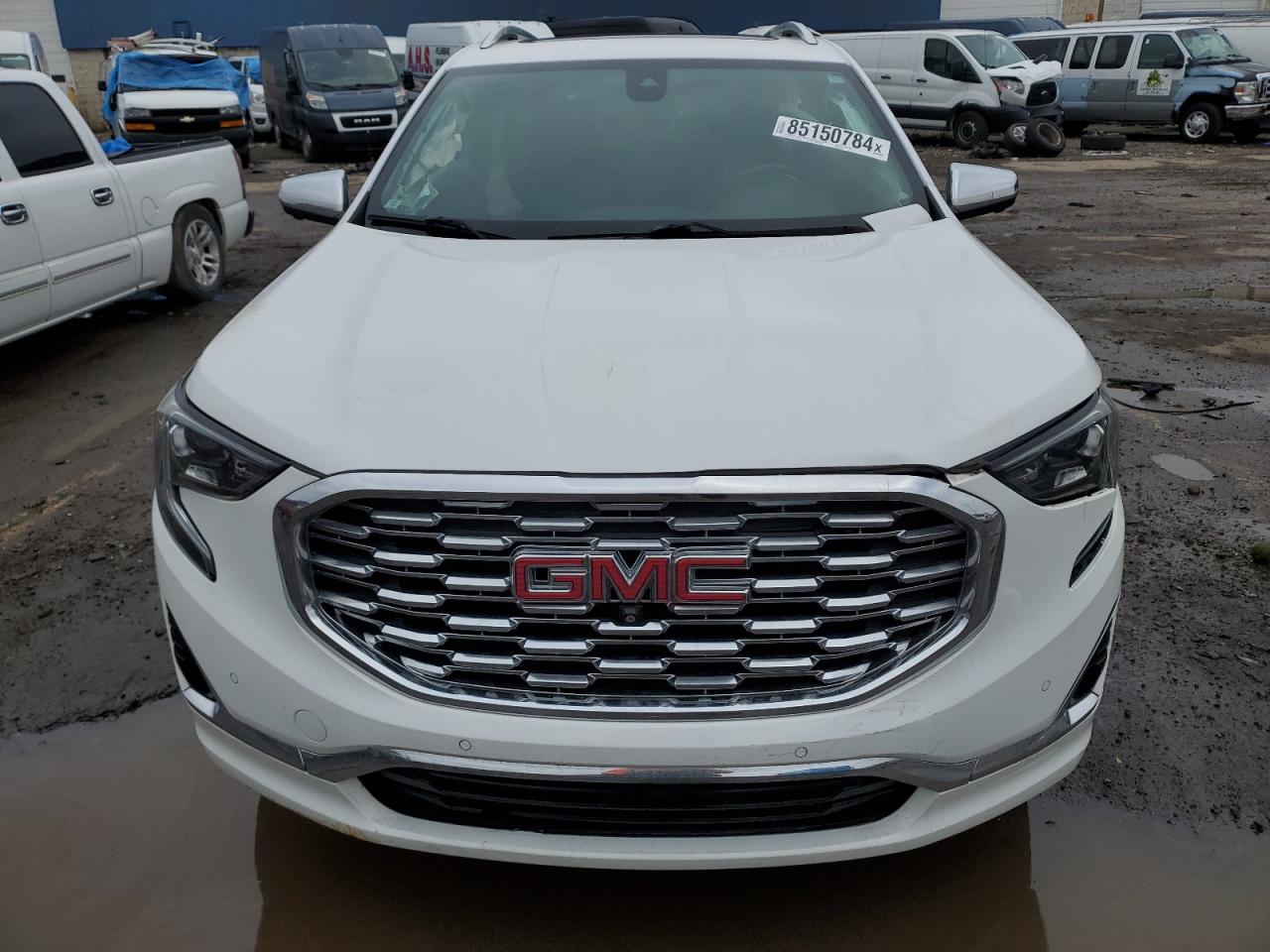 2019 GMC Terrain VIN 3GKALXEX8KL379706 Copart auction photo, all over / undercarriage damage thumbnail 5