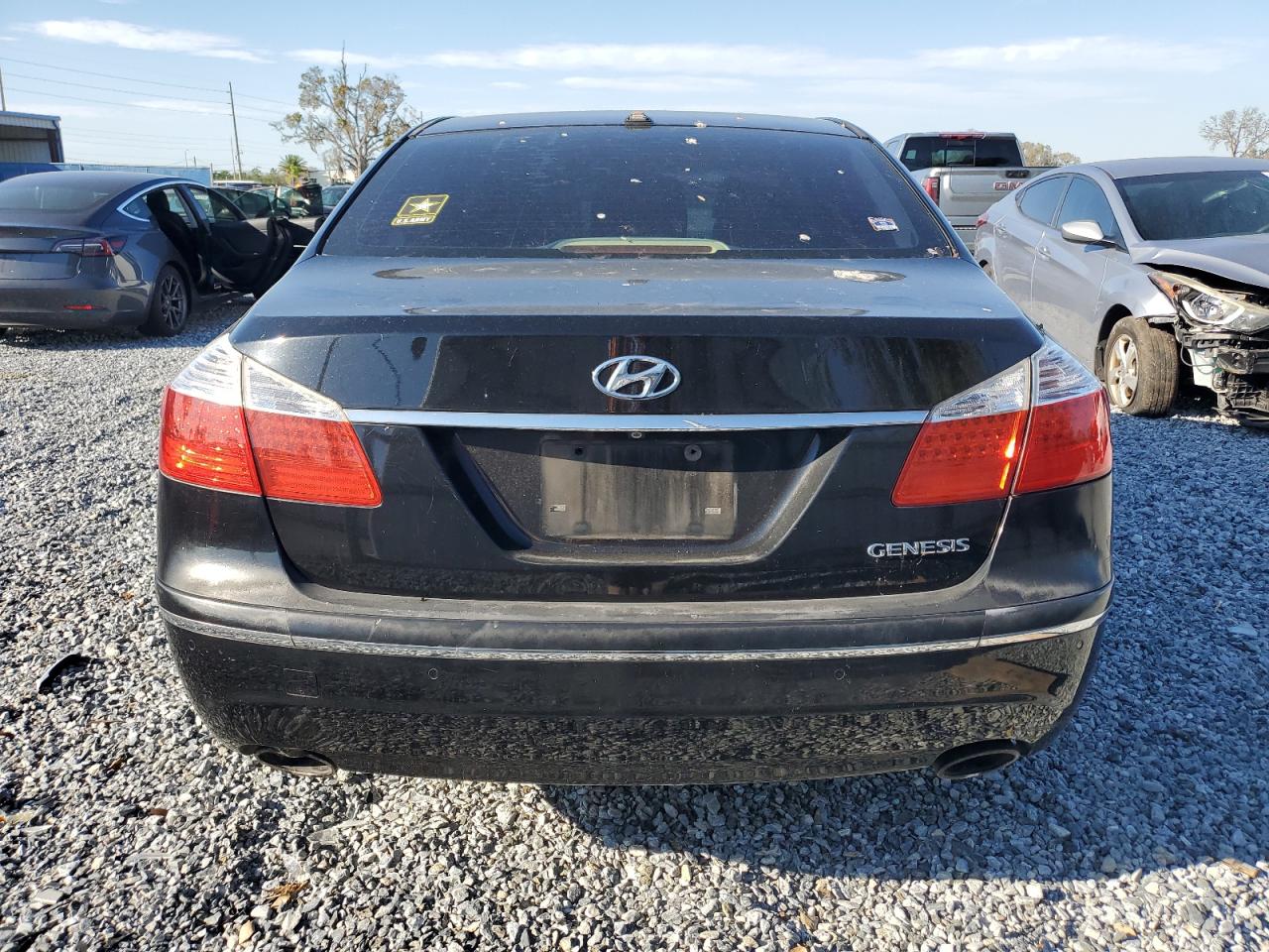 2010 Hyundai Genesis VIN KMHGC4DEXAU081131 Copart auction photo, normal wear damage thumbnail 6