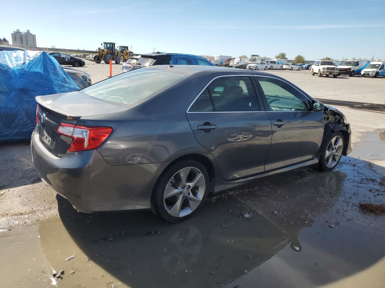 2012 Toyota Camry VIN 4T1BK1FK9CU504170 Copart auction photo, front end damage thumbnail 3