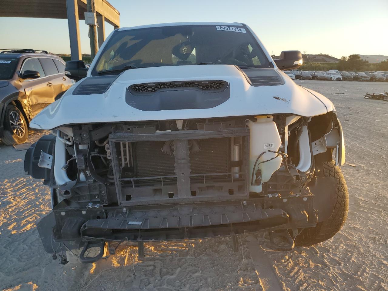 2021 RAM 1500 VIN 1C6SRFU96MN900864 Copart auction photo, front end / minor dent/scratches damage thumbnail 5