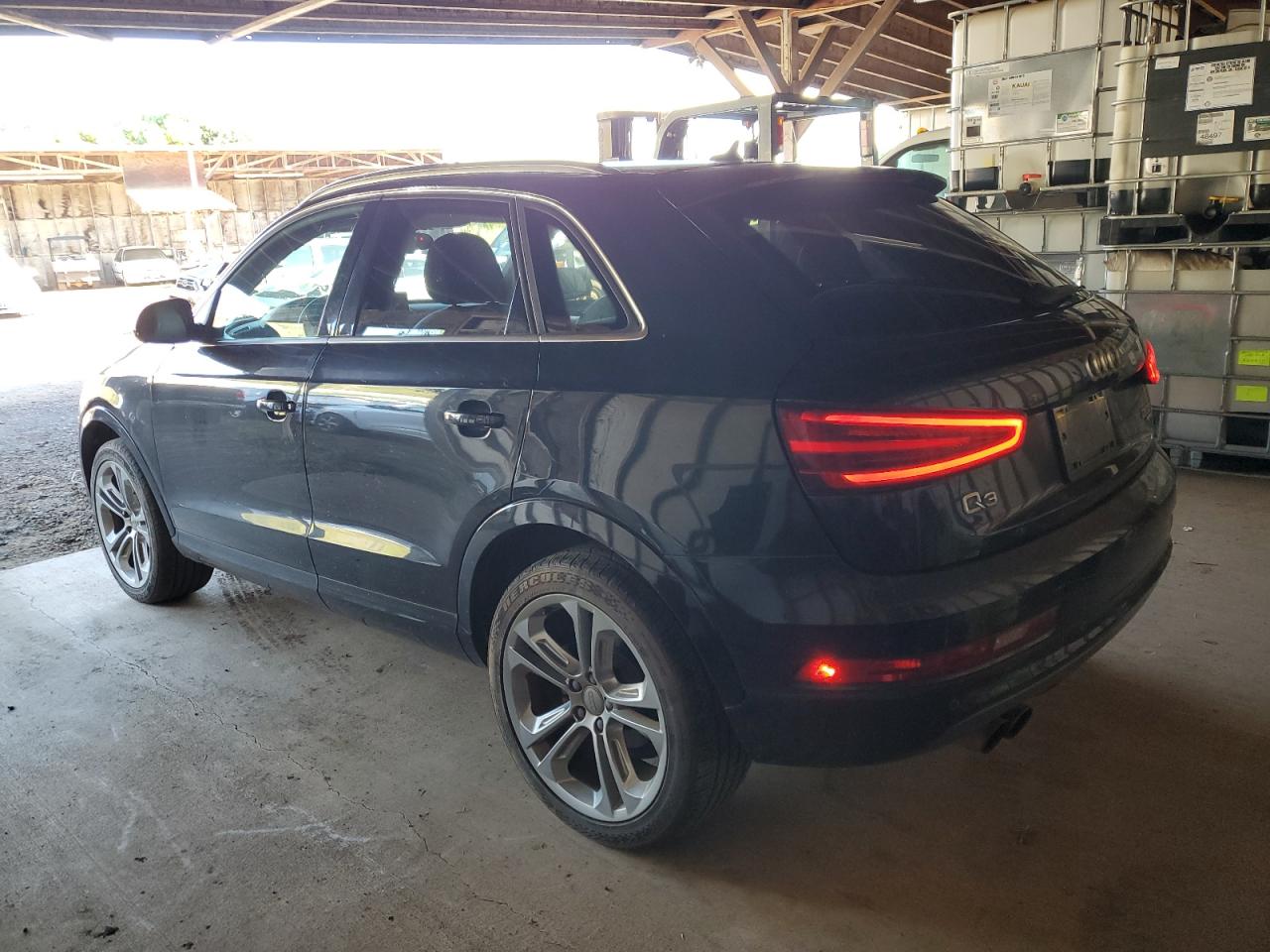 2015 Audi Q3 VIN WA1GFCFS4FR009015 Copart auction photo, front end / side damage thumbnail 2