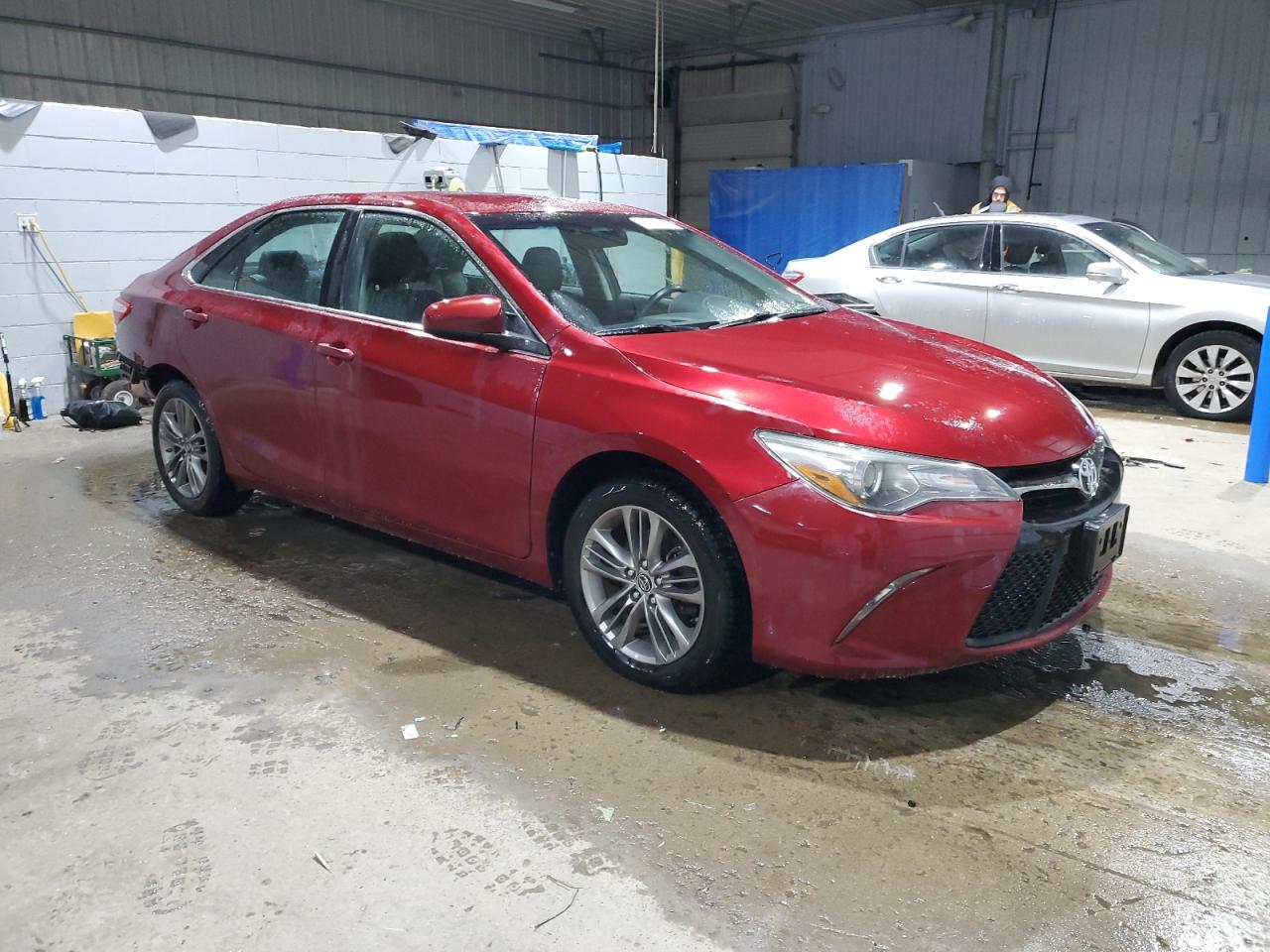 2015 Toyota Camry VIN 4T1BF1FK9FU942535 Copart auction photo, rear end / minor dent/scratches damage thumbnail 4
