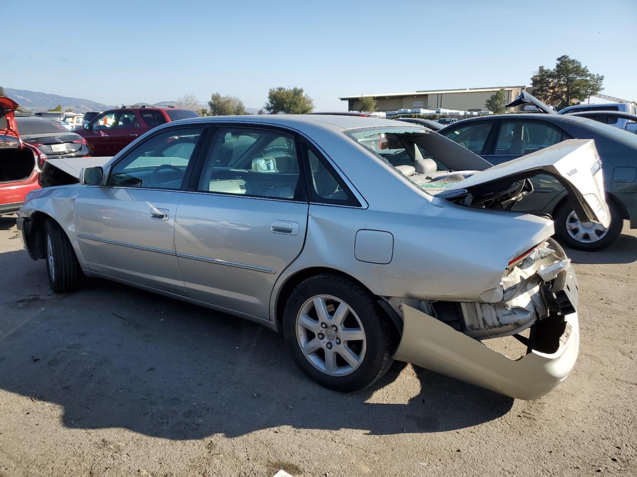 2001 Toyota Avalon VIN 4T1BF28B31U136427 Copart auction photo, all over damage thumbnail 2