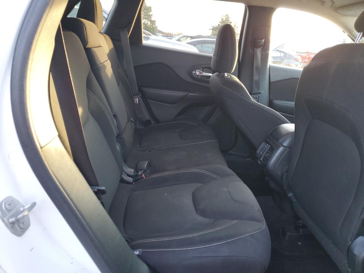 2016 Jeep Grand Cherokee VIN 1C4PJMCB3GW269276 Copart auction photo, front end damage thumbnail 11