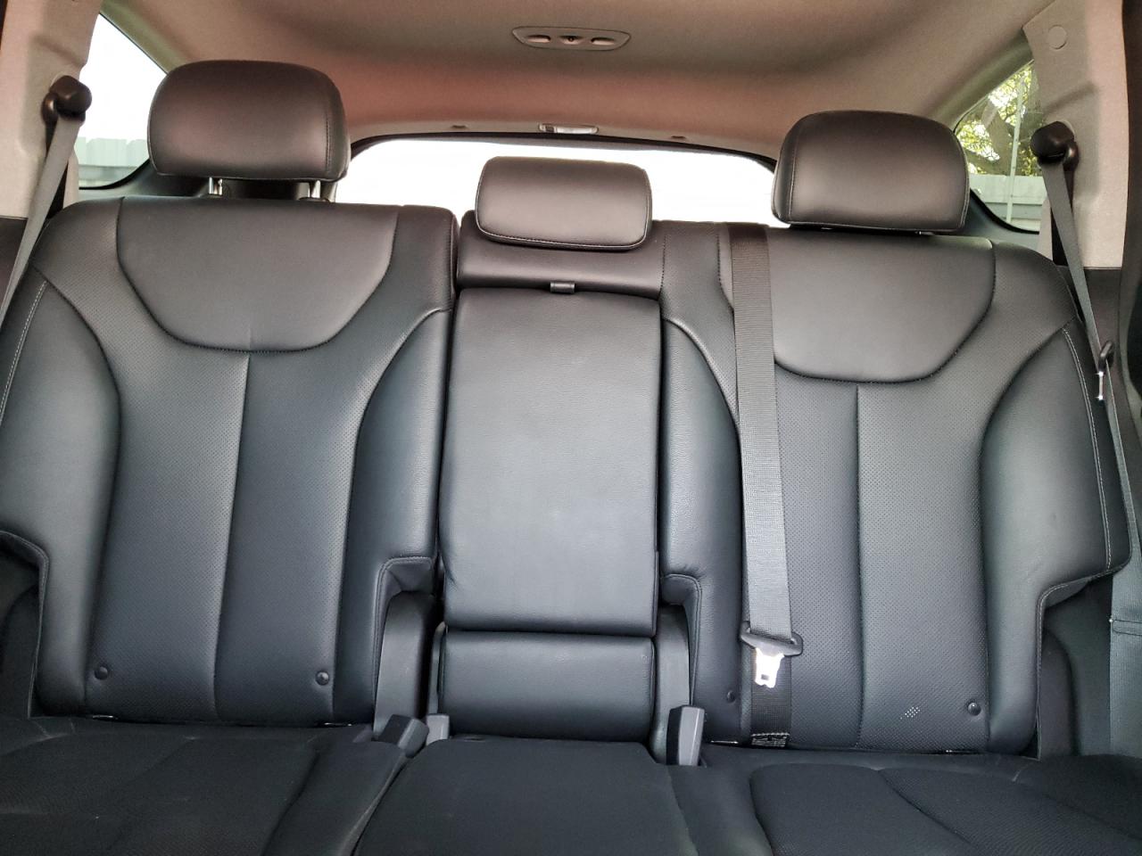 2020 Hyundai Santa Fe VIN 5NMS33AA5LH292127 Copart auction photo, front end damage thumbnail 10