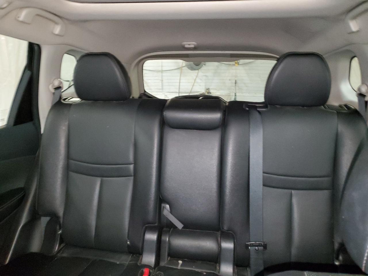 2016 Nissan Rogue VIN 5N1AT2MV5GC923446 Copart auction photo, side / front end damage thumbnail 10
