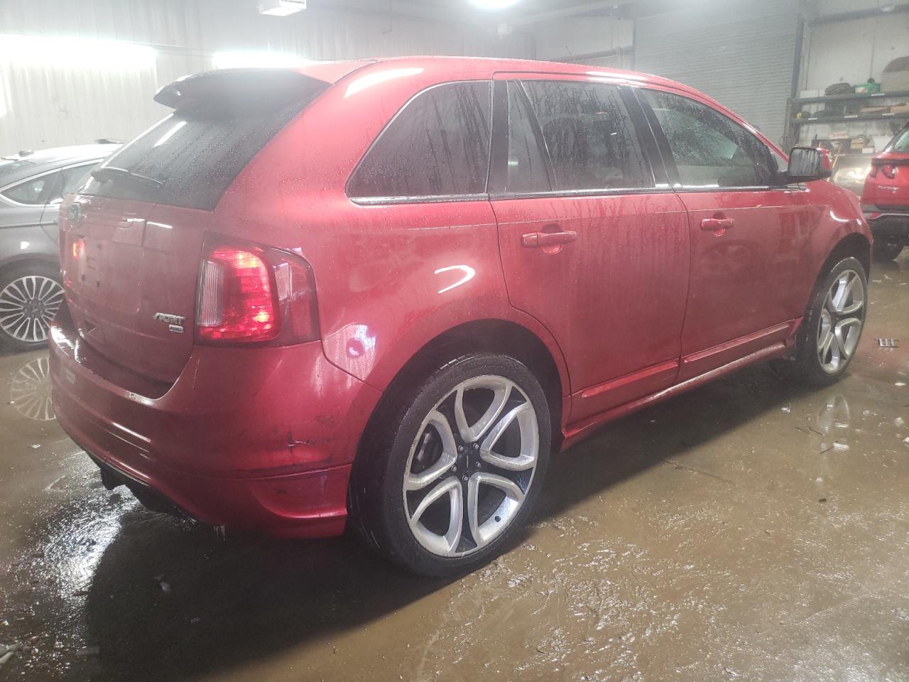 2011 Ford Edge VIN 2FMDK4AKXBBA00085 Copart auction photo, front end damage thumbnail 3