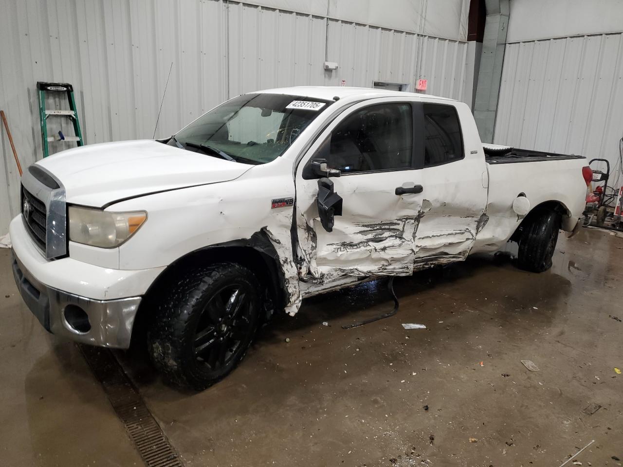 2008 Toyota Tundra VIN 5TFBV54198X068701