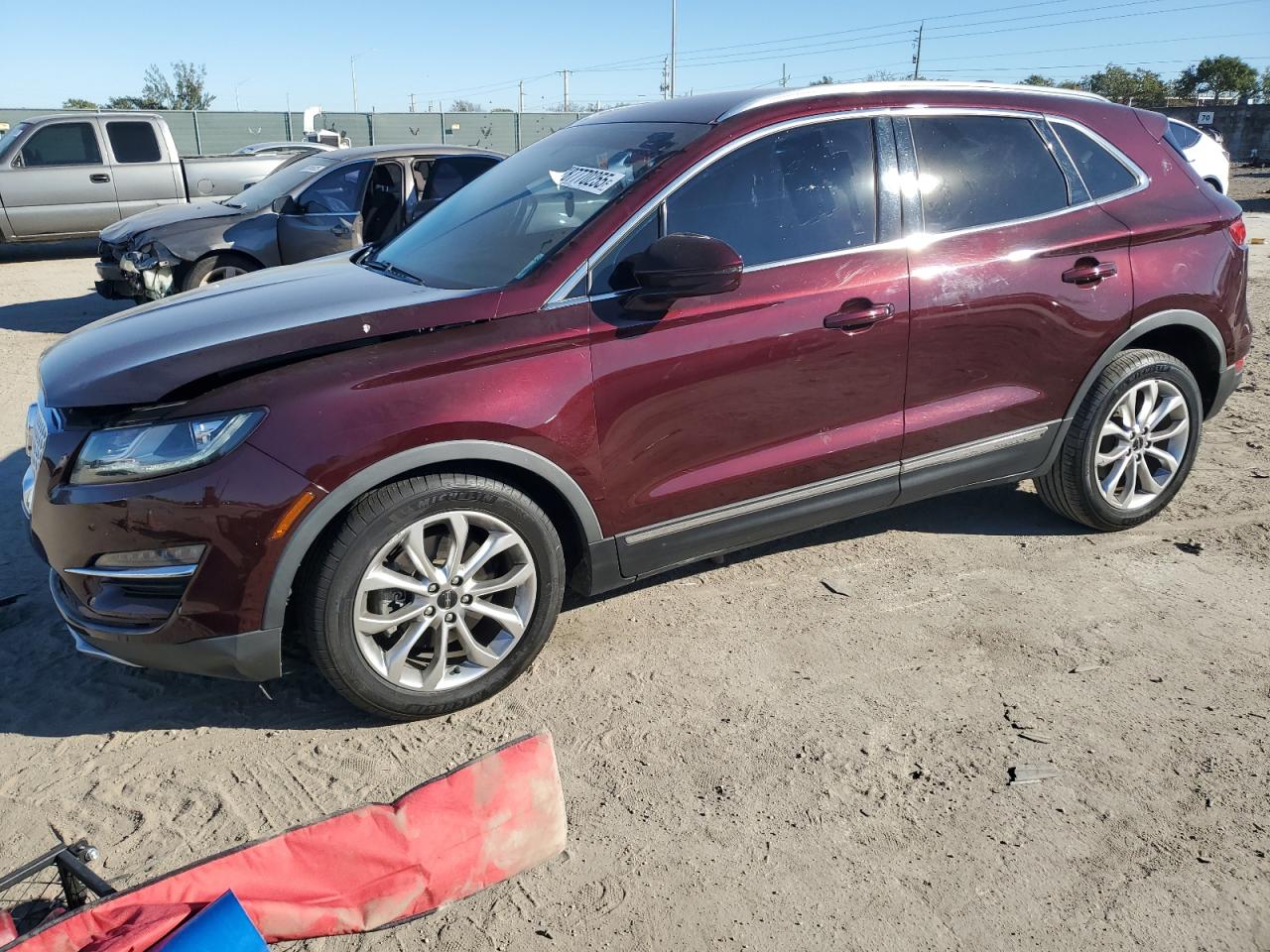 2019 Lincoln MKC VIN 5LMCJ2C93KUL43664