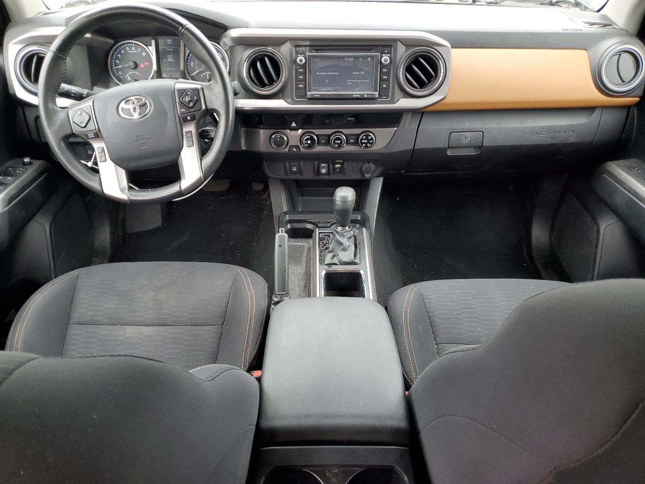 2018 Toyota Tacoma VIN 3TMDZ5BN1JM047792 Copart auction photo, rear end damage thumbnail 8