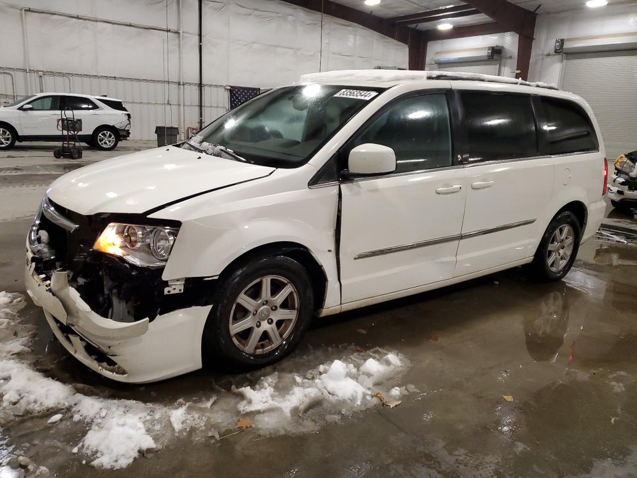 2013 Chrysler Town & Country VIN 2C4RC1BG8DR529366