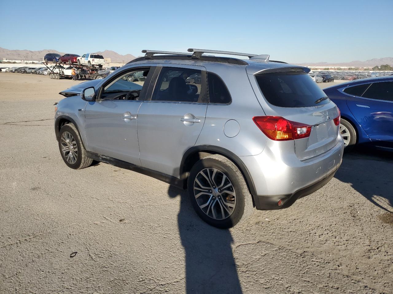 2017 Mitsubishi Outlander VIN JA4AR4AW3HZ028249 Copart auction photo, front end / side damage thumbnail 2