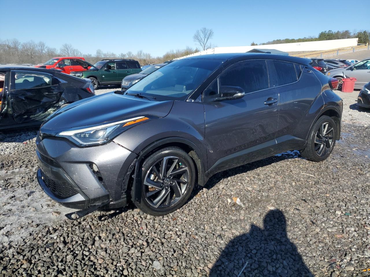 2021 Toyota C-HR VIN JTNKHMBX3M1118154 - Copart auction photo