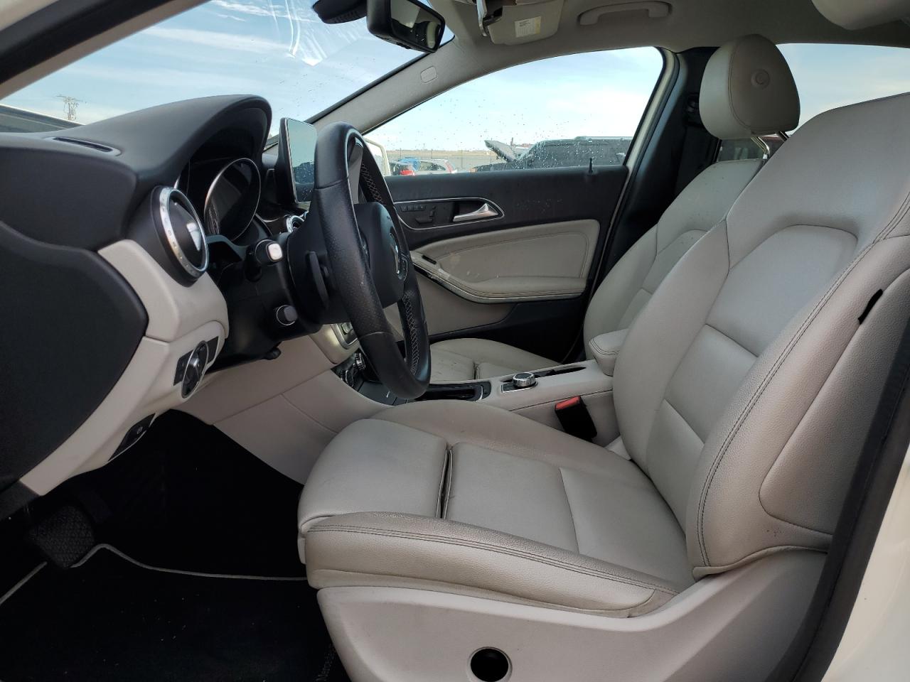 2016 Mercedes-Benz GLA-klasse VIN WDCTG4GB9GJ277557 Copart auction photo, front end damage thumbnail 7