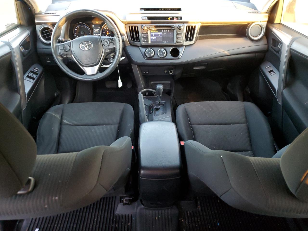2017 Toyota RAV 4 VIN JTMZFREV6HJ712114 Copart auction photo, front end / side damage thumbnail 8