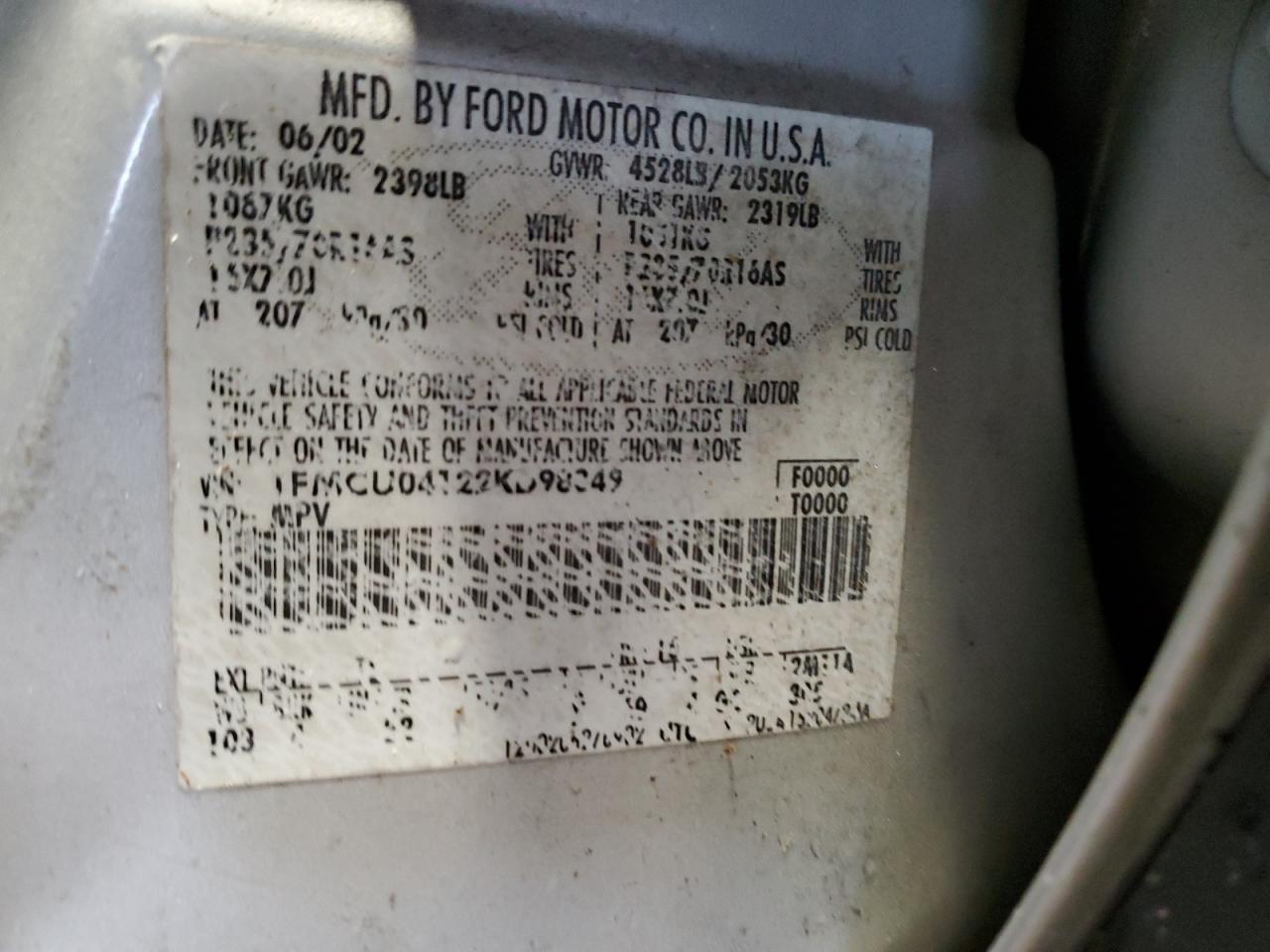 2002 Ford Escape VIN 1FMCU04122KD98349 Copart auction photo, side / rear end damage thumbnail 13