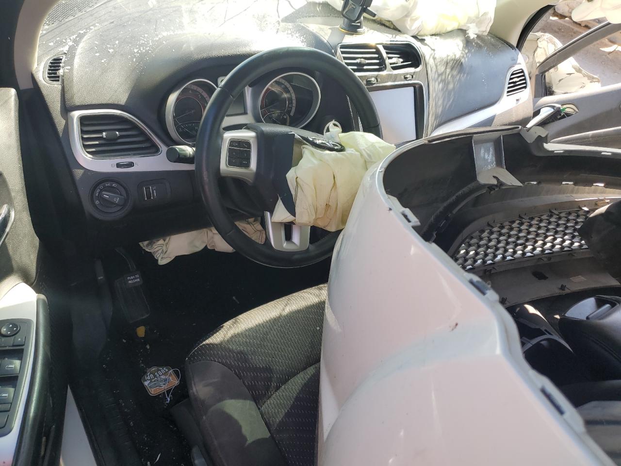 2018 Dodge Journey VIN 3C4PDCBG7JT476362 Copart auction photo, front end damage thumbnail 8