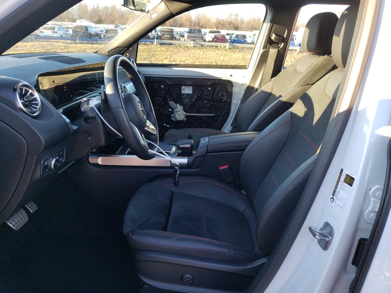 2023 Mercedes-Benz GLB VIN W1N4M4HB9PW318525 Copart auction photo, front end / side damage thumbnail 7