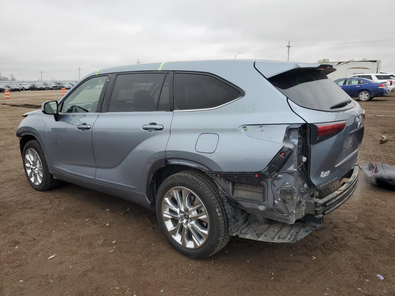 2020 Toyota Highlander VIN 5TDDZRBH9LS011563 Copart auction photo, all over damage thumbnail 2