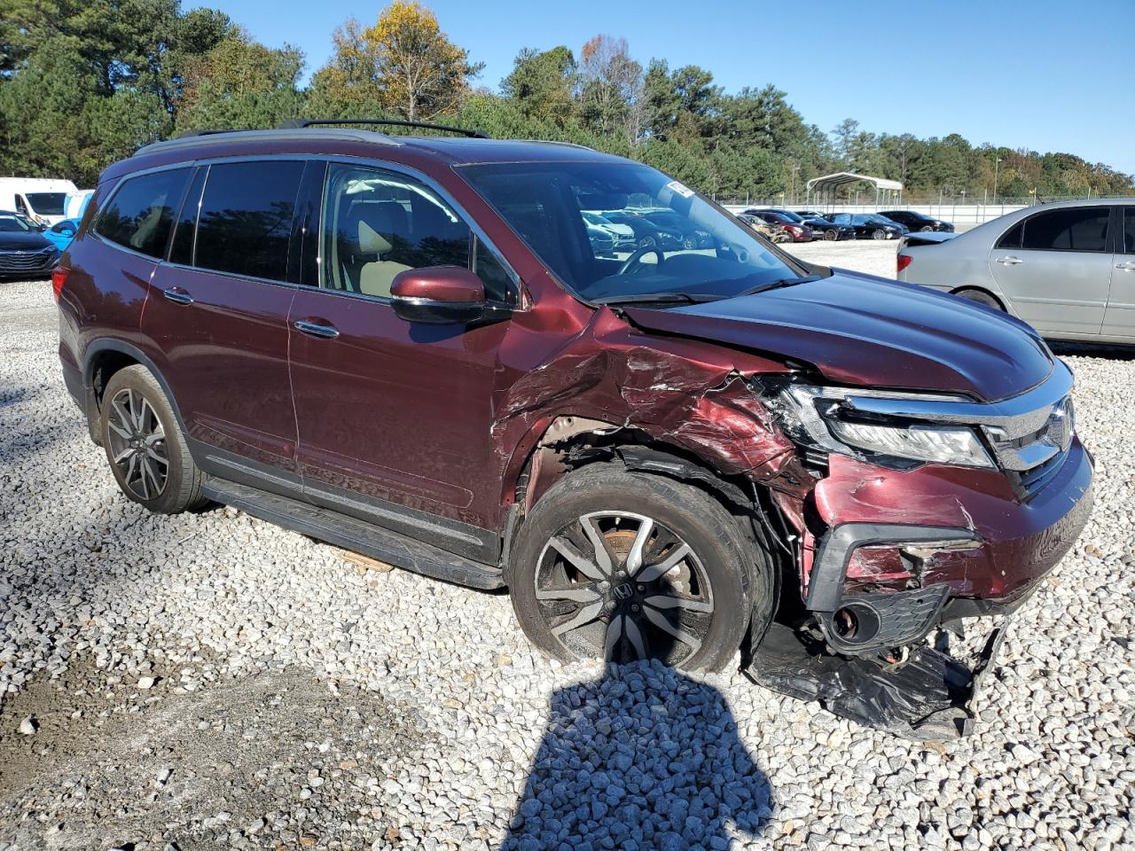 2021 Honda Pilot VIN 5FNYF6H02MB056683 Copart auction photo, front end damage thumbnail 4