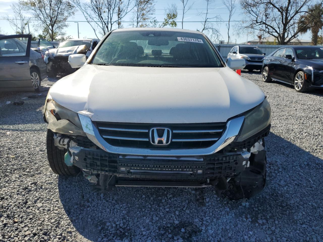 2015 Honda Accord VIN 1HGCR2F89FA083010 Copart auction photo, front end damage thumbnail 5