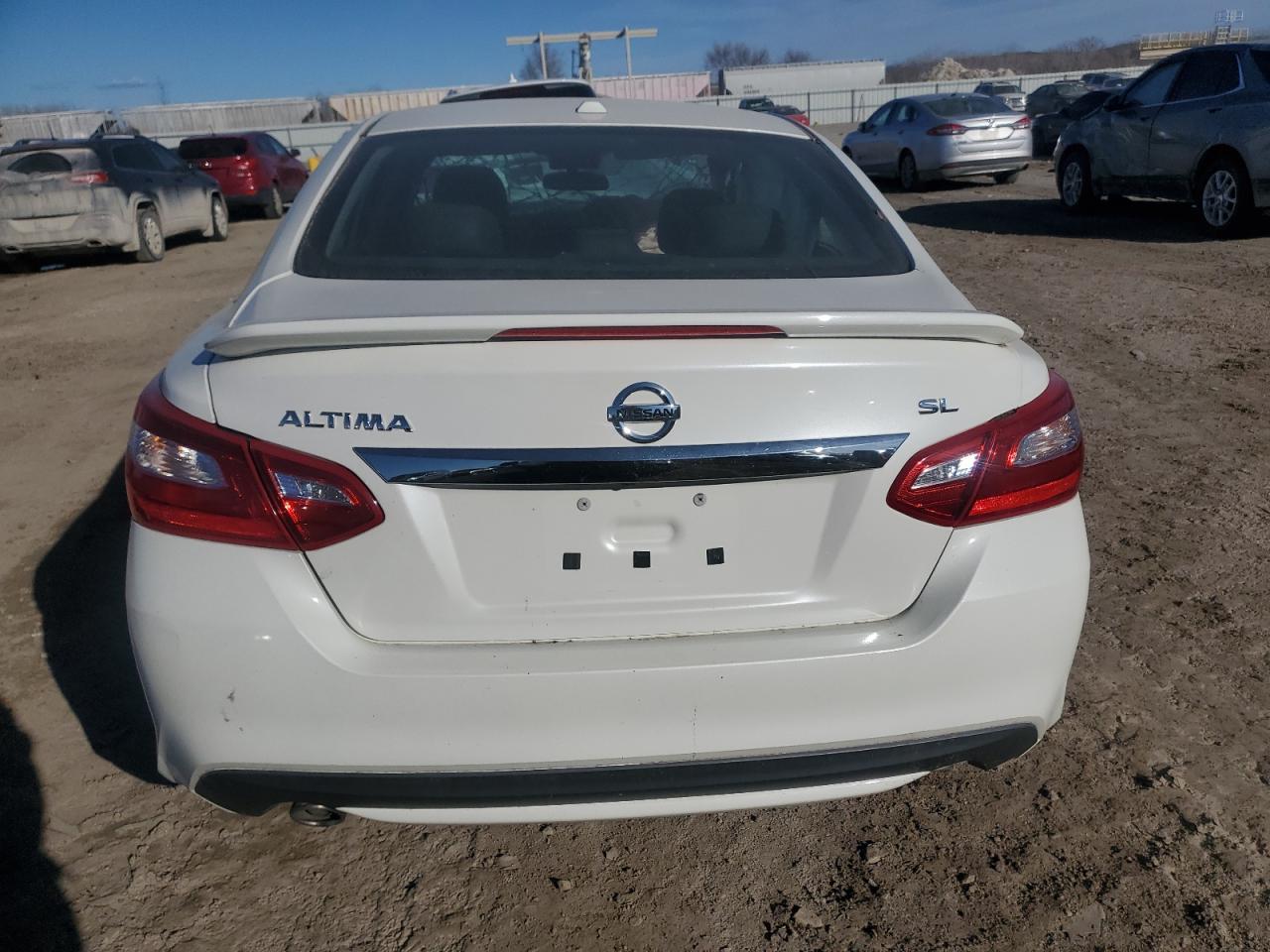 2016 Nissan Altima VIN 1N4AL3AP5GC122649 Copart auction photo, front end damage thumbnail 6
