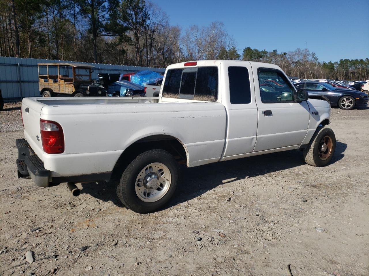 2004 Ford Ranger VIN 1FTYR44U44PA75147 Copart auction photo, front end damage thumbnail 3