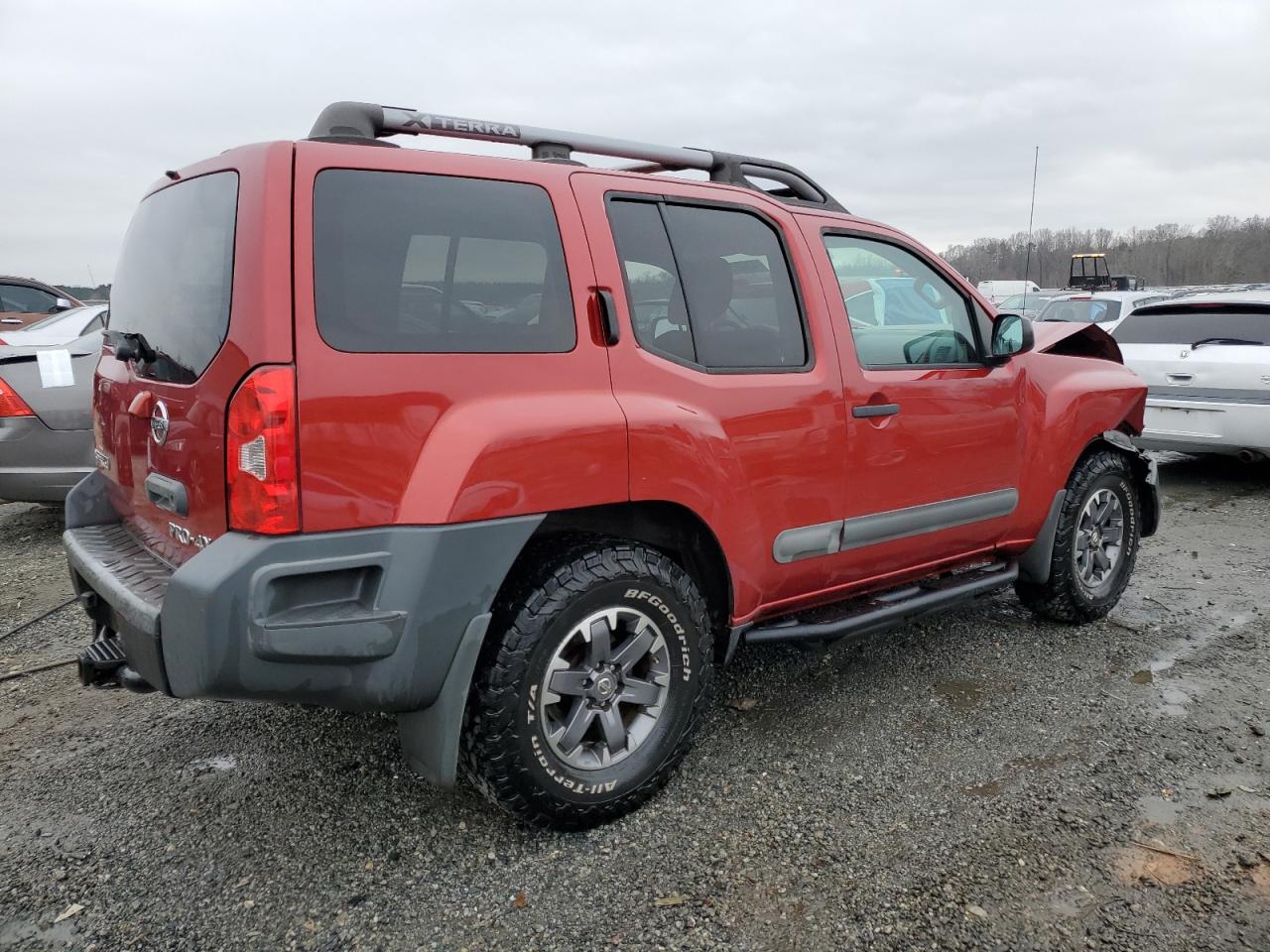 2015 Nissan XTerra VIN 5N1AN0NW6FN661848 Copart auction photo, front end damage thumbnail 3