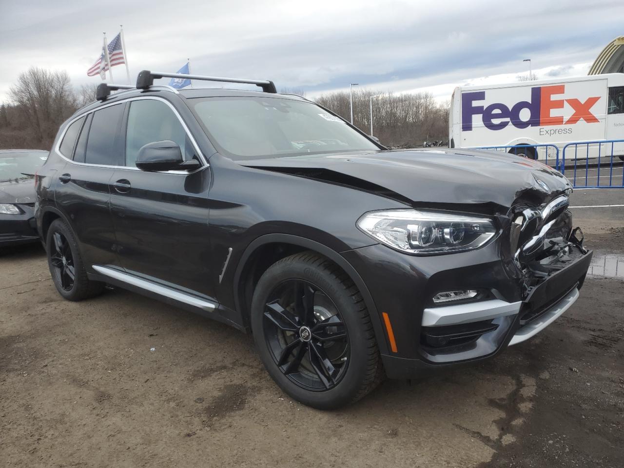 2019 BMW X3 VIN 5UXTR9C5XKLP95055 Copart auction photo, front end / minor dent/scratches damage thumbnail 4