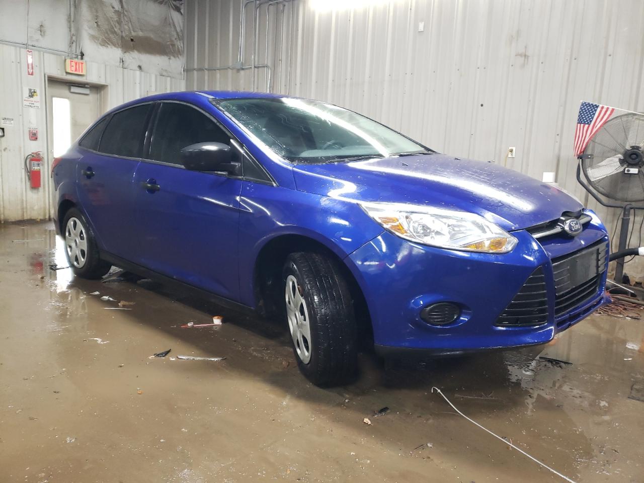 2012 Ford Focus VIN 1FAHP3E21CL474462 Copart auction photo, front end / side damage thumbnail 4