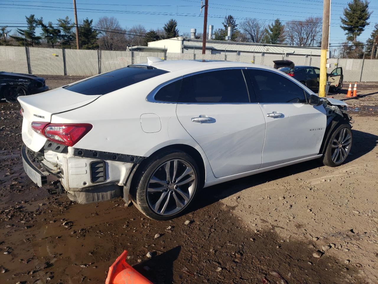 2020 Chevrolet Malibu VIN 1G1ZE5SX4LF017555 Copart auction photo, all over damage thumbnail 3