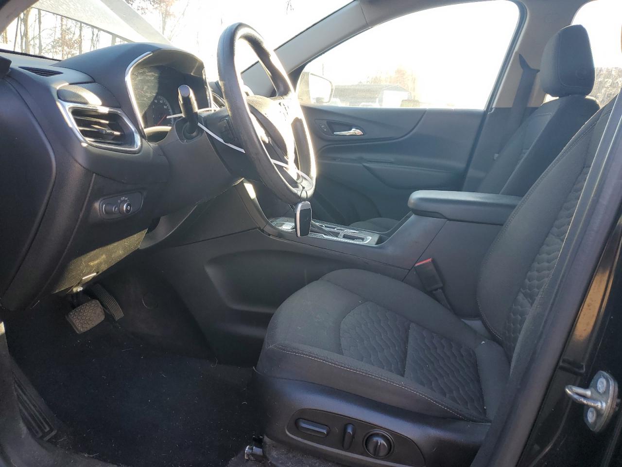 2018 Chevrolet Equinox VIN 2GNAXSEV6J6267899 Copart auction photo, rear end / minor dent/scratches damage thumbnail 7