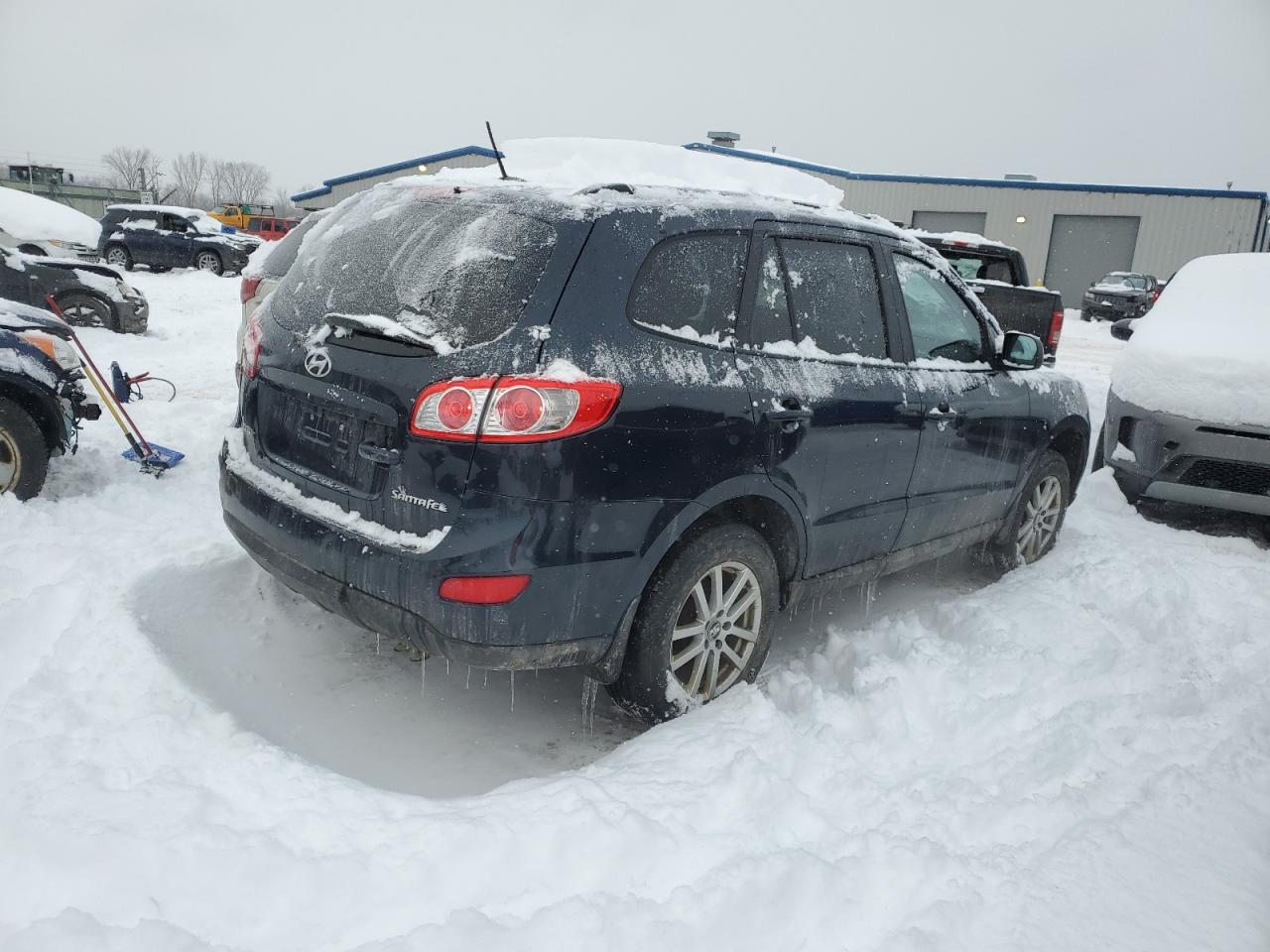 2010 Hyundai Santa Fe VIN 5NMSG3AB3AH391068 Copart auction photo, minor dent/scratches / front end damage thumbnail 3