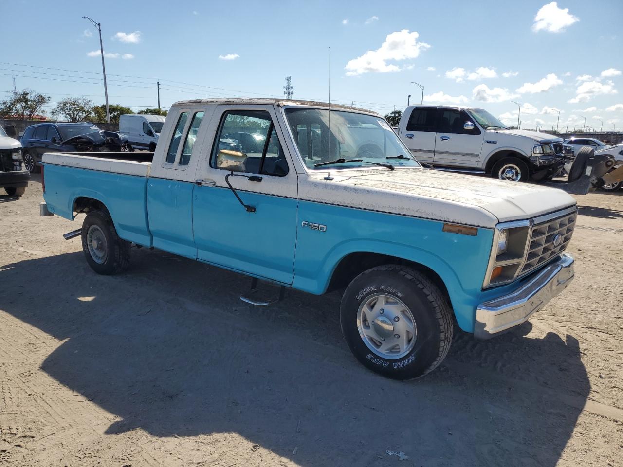 1985 Ford F-150 VIN 1FTEX15N5FKB12964 Copart auction photo, mechanical damage thumbnail 4