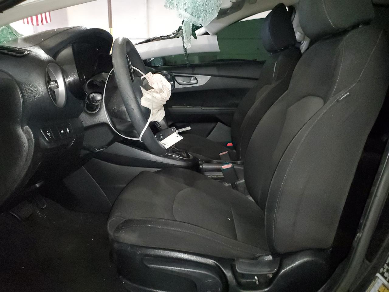 2019 KIA Forte VIN 3KPF24AD6KE031695 Copart auction photo, all over damage thumbnail 7
